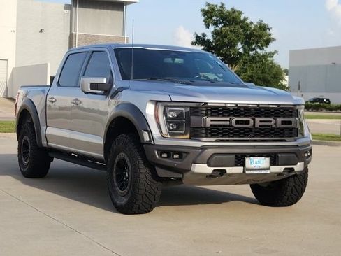 Used 2022 Ford F150 Raptor w/ Equipment Group 801A High AWD/4WD image 3