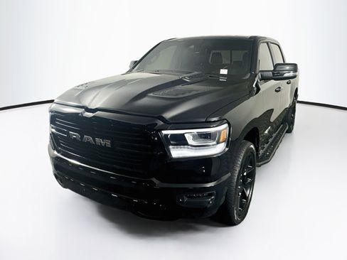 Used 2023 RAM 1500 Laramie AWD/4WD image 3