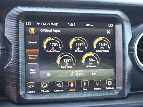 Used 2023 Jeep Wrangler Unlimited Sahara w/ Cold Weather Group AWD/4WD image 31