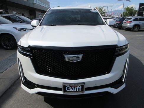 Used 2024 Cadillac Escalade Sport w/ Touring Package AWD/4WD image 15