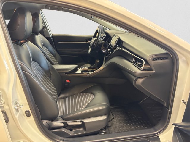 Used 2023 Toyota Camry SE w/ Cold Weather Package AWD/4WD image 16
