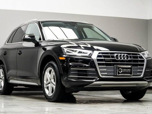 Used 2018 Audi Q5 2.0T Premium Plus w/ Premium Plus Package image 4