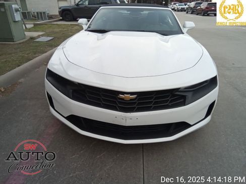 Used 2023 Chevrolet Camaro LT image 3