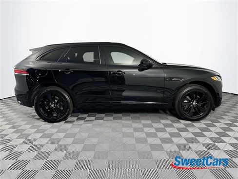 Used 2025 Jaguar F-PACE R-Dynamic S image 8