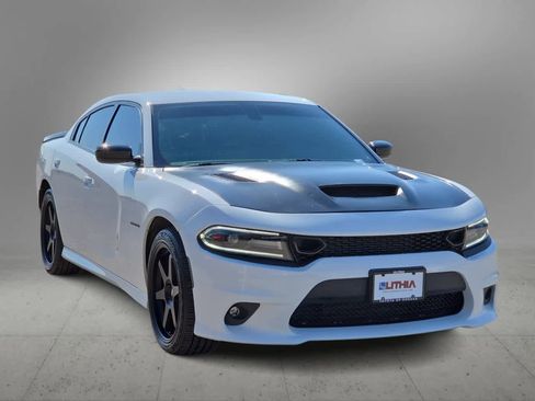 Used 2020 Dodge Charger R/T w/ Driver Convenience Group RWD image 3