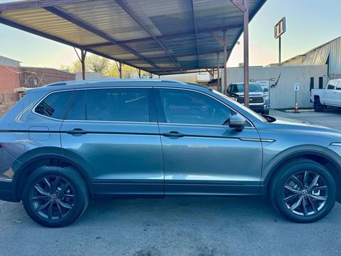 Used 2022 Volkswagen Tiguan SE image 6