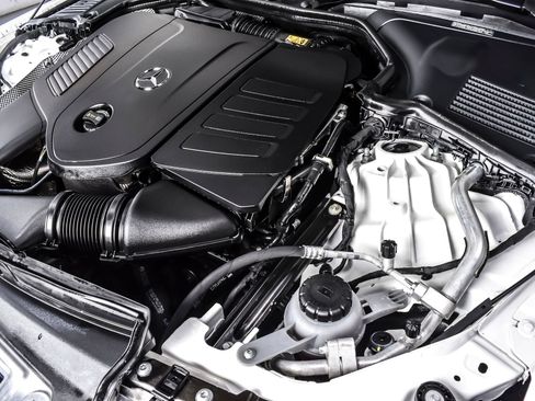 Used 2023 Mercedes-Benz C 300 4MATIC Sedan image 12