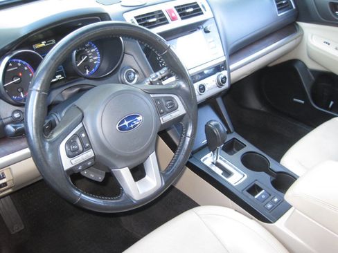 Used 2015 Subaru Outback 2.5i Limited image 27