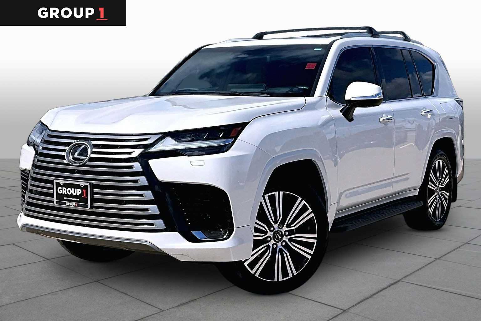 Used 2025 Lexus LX 600 4WD w/ Accessory Package (2T) image 1