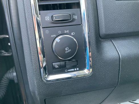 Used 2017 RAM 2500 Laramie w/ Sport Appearance Group image 15