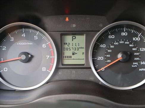 Used 2014 Subaru Forester 2.5i Premium w/ Popular Package #2 AWD/4WD image 14