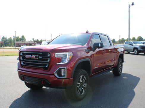Used 2022 GMC Sierra 1500 AT4 w/ AT4 Preferred Package AWD/4WD image 4