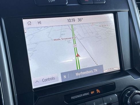 Used 2019 Ford F150 Lariat image 28