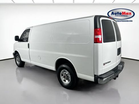 Used 2022 GMC Savana 2500 w/ Driver Convenience Package RWD image 7