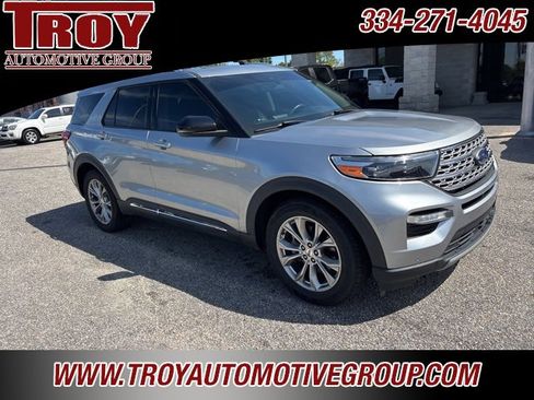 Used 2021 Ford Explorer Limited w/ Equipment Group 301A image 10