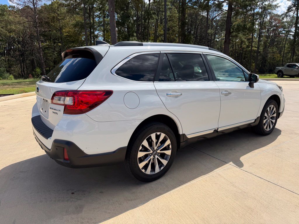 Used 2019 Subaru Outback 3.6R Touring w/ Popular Package #3A AWD/4WD image 4