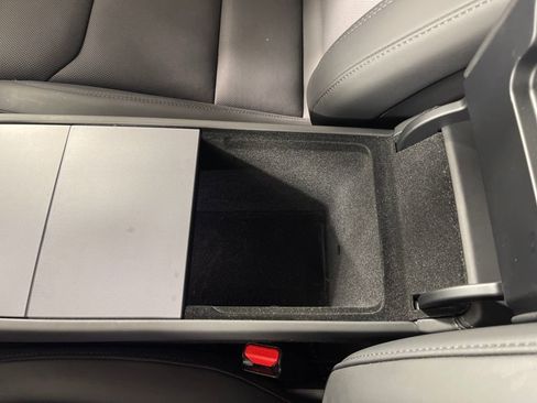 Used 2025 Tesla Model 3 Long Range image 26