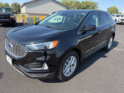 Used 2024 Ford Edge SEL w/ Convenience Package