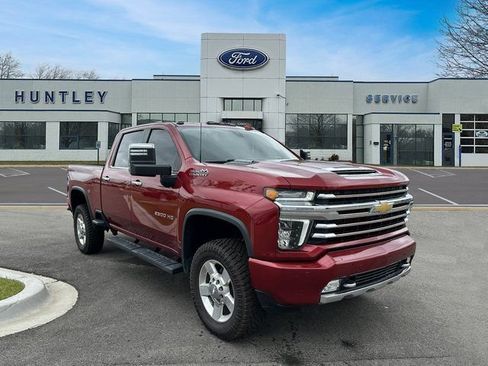 Used 2022 Chevrolet Silverado 2500 High Country AWD/4WD image 3