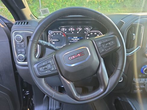 Used 2023 GMC Sierra 2500 AT4 w/ AT4 Preferred Package image 24