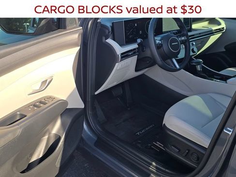 Used 2025 Hyundai Tucson SEL AWD/4WD image 10