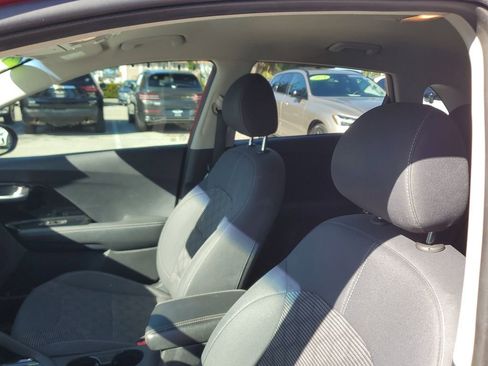 Used 2020 Kia Niro LXS image 20