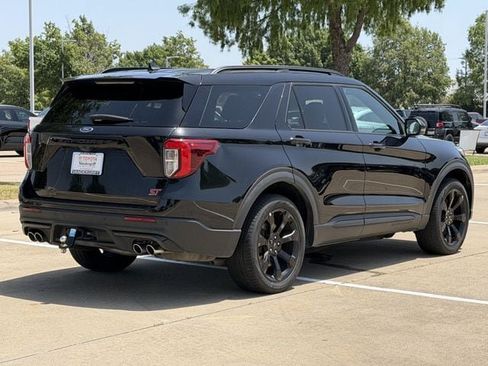 Used 2024 Ford Explorer ST w/ Equipment Group 401A AWD/4WD image 6