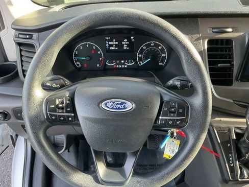 Used 2022 Ford Transit 350 XLT image 17