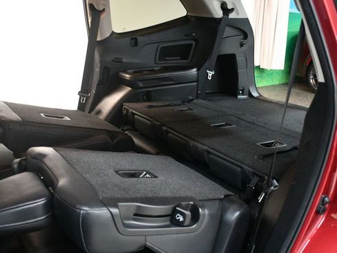 Used 2020 Subaru Ascent Limited image 70