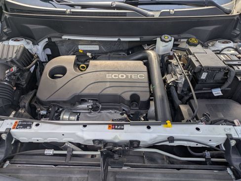 Used 2022 Chevrolet Equinox LT FWD image 30