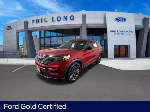 Certified 2023 Ford Explorer XLT w/ Equipment Group 202A AWD/4WD image 1