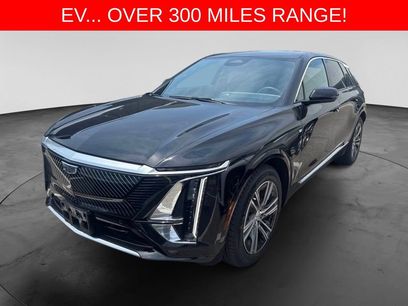 Used 2024 Cadillac Lyriq Luxury w/ LPO, Floor Liner Package