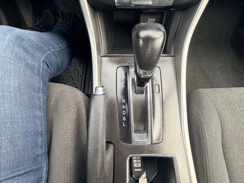 Used 2014 Honda Accord EX image 4