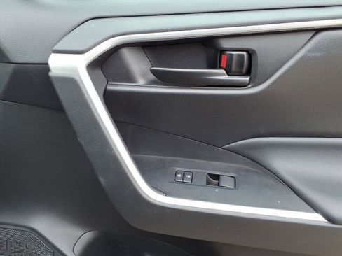 Certified 2023 Toyota RAV4 LE image 6