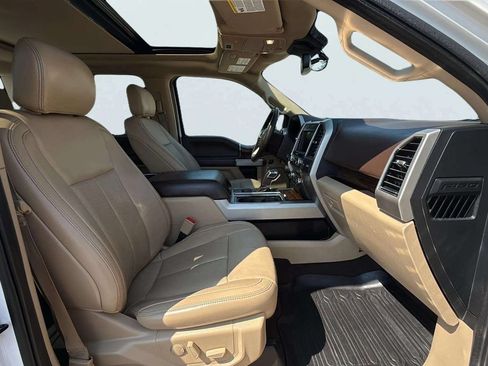 Used 2019 Ford F150 Lariat AWD/4WD image 16
