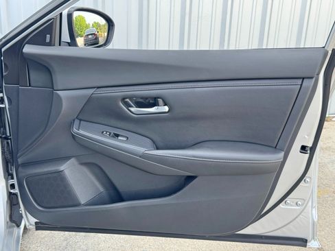 Used 2022 Nissan Sentra S image 34