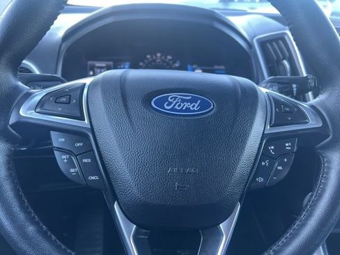 Used 2023 Ford Edge SEL image 28