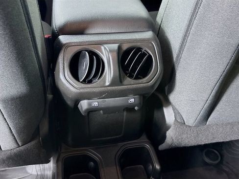 Used 2025 Jeep Wrangler Unlimited Sport AWD/4WD image 22