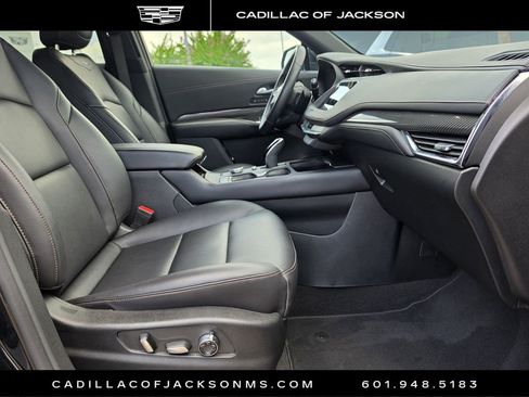 Certified 2023 Cadillac XT4 Sport FWD image 28