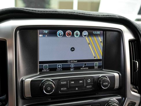 Used 2019 GMC Sierra 2500 SLT w/ Duramax Plus Package AWD/4WD image 18