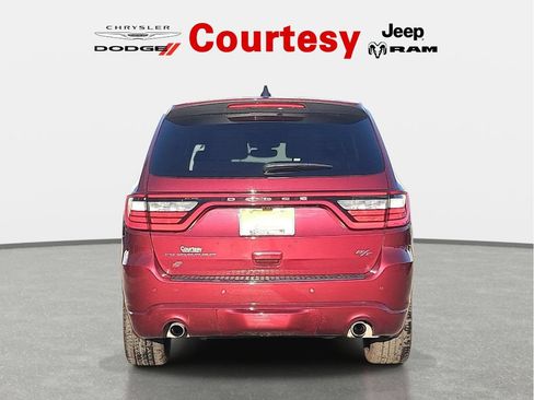 Certified 2023 Dodge Durango R/T w/ Trailer Tow Group IV AWD/4WD image 5