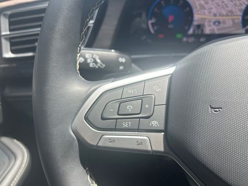 Used 2024 Volkswagen Atlas SEL AWD/4WD image 20