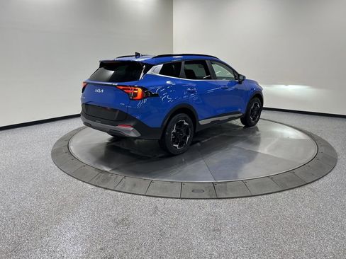 New 2026 Kia Sportage EX w/ EX Panorama Roof Package image 5