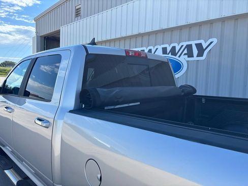 Used 2017 RAM 1500 Big Horn AWD/4WD image 13