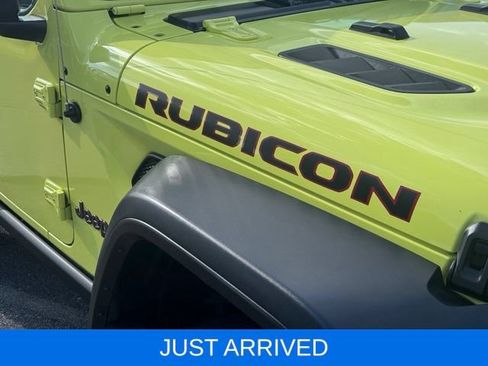 Used 2023 Jeep Wrangler Rubicon w/ Cold Weather Group AWD/4WD image 5