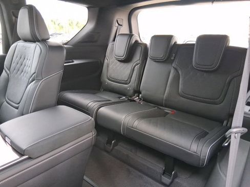 New 2026 INFINITI QX80 Autograph w/ Premium Cargo Package image 24