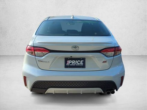 Used 2022 Toyota Corolla SE FWD image 6