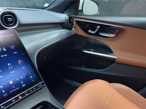 Used 2023 Mercedes-Benz C 300 Sedan image 28