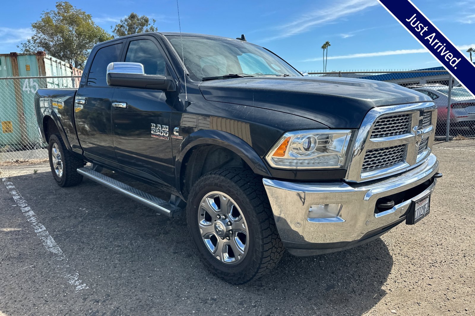 Used 2018 RAM 2500 Laramie w/ Convenience Group AWD/4WD image 1