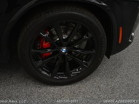 Used 2023 BMW X4 M40i w/ Premium Package image 46